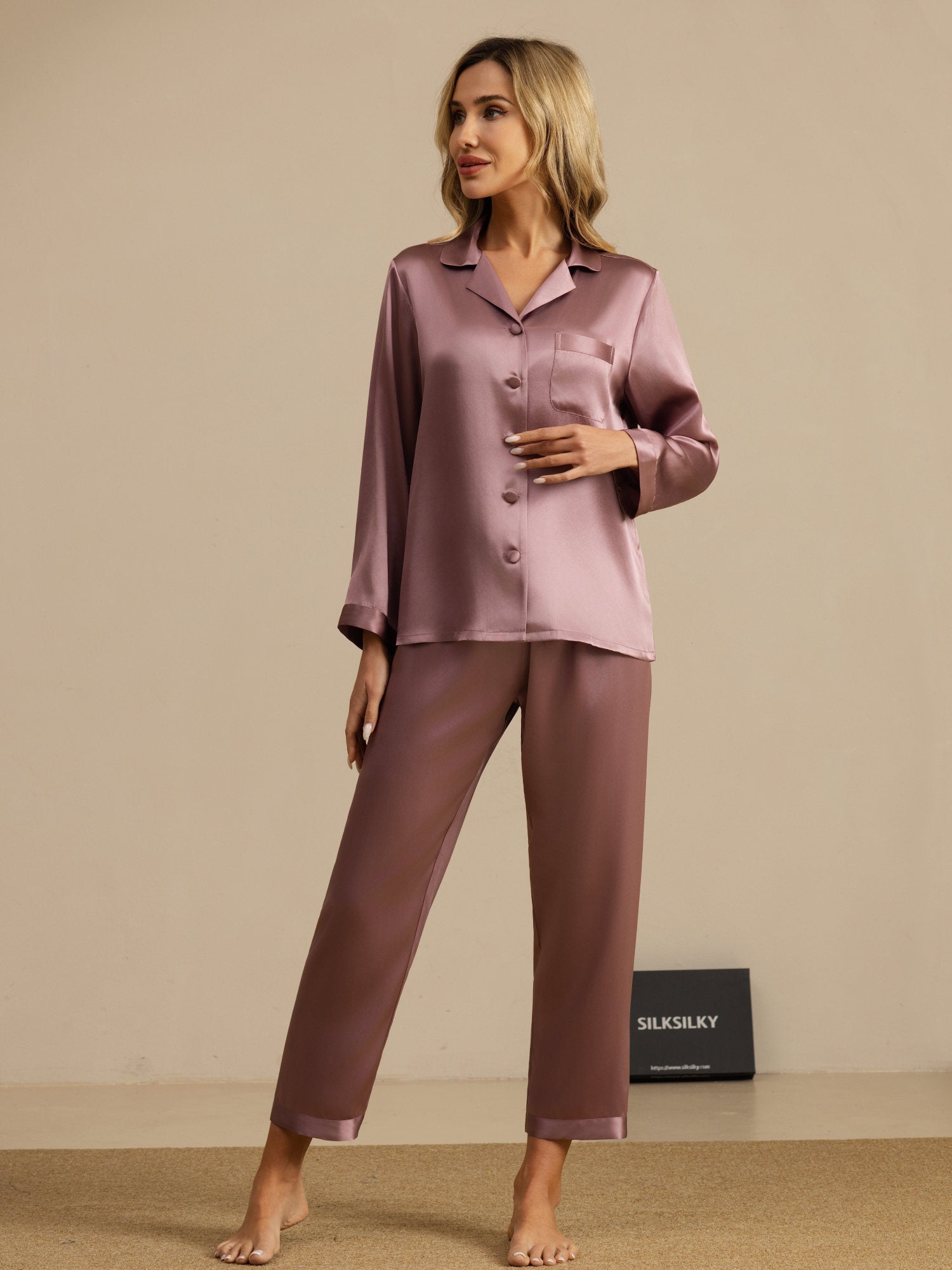 Luxe Satijnen Pyjamaset Knoopsluiting