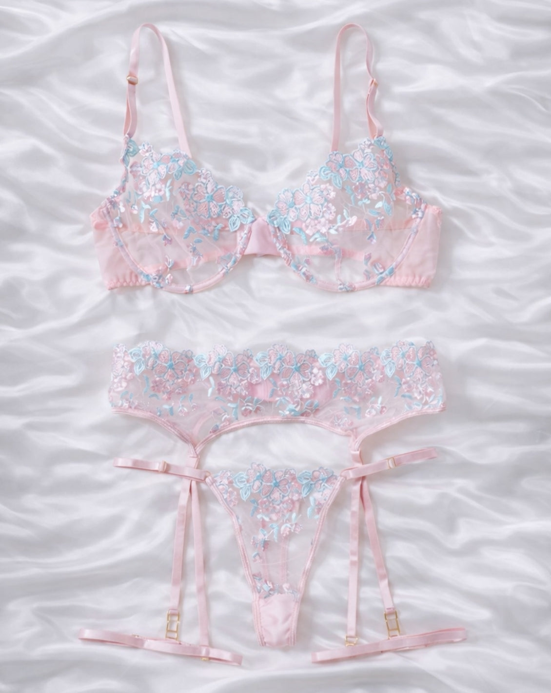 LARA - Lingerieset Dames Kant – Met Bloemenbandjes – Verleidelijke Set met Soepele Pasvorm