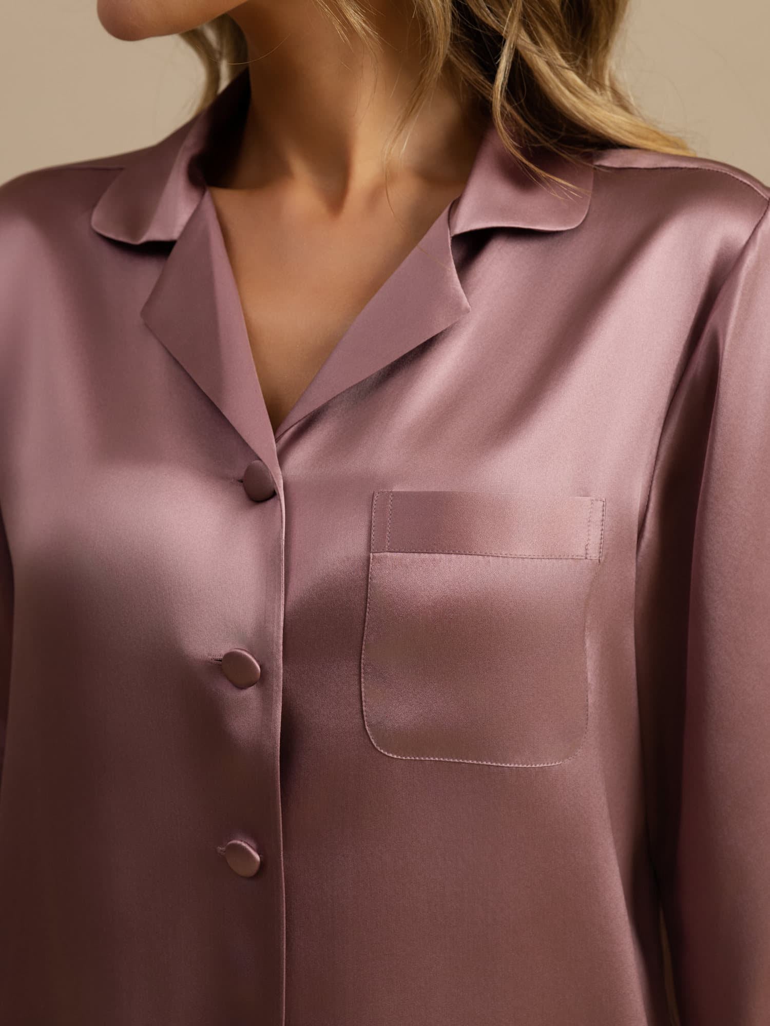 Luxe Satijnen Pyjamaset Knoopsluiting