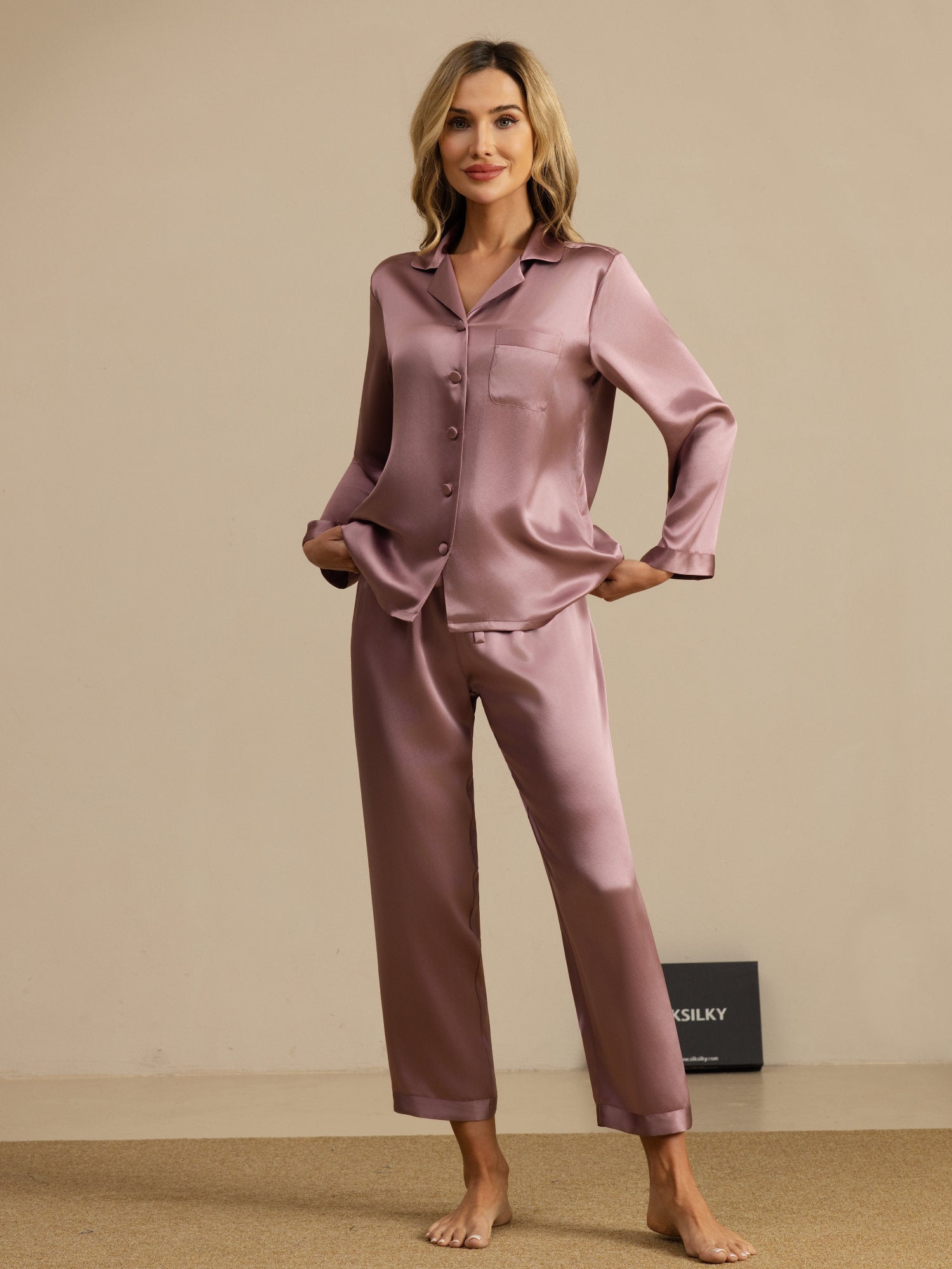Luxe Satijnen Pyjamaset Knoopsluiting