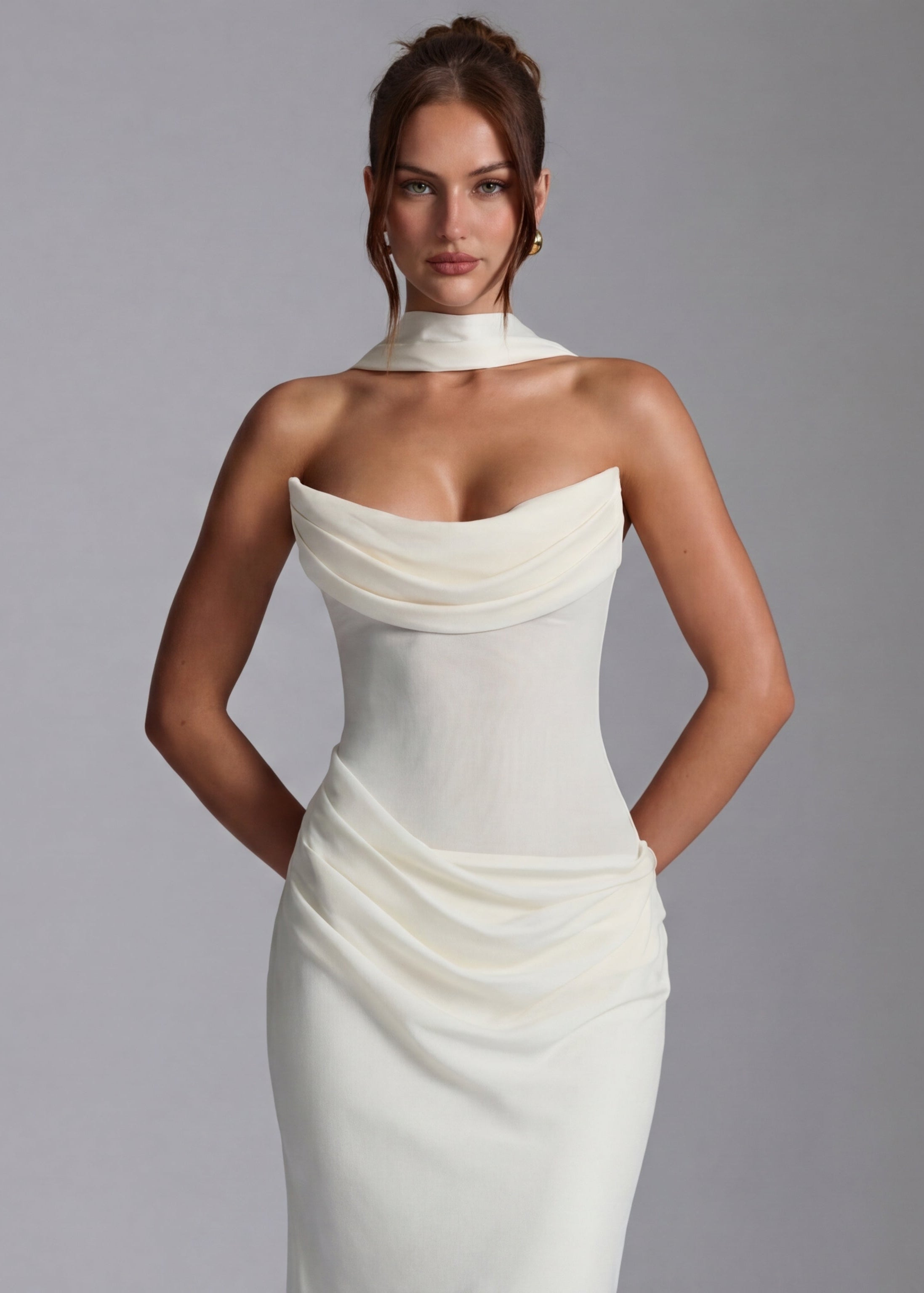 Strapless Maxi Jurk met Choker Hals