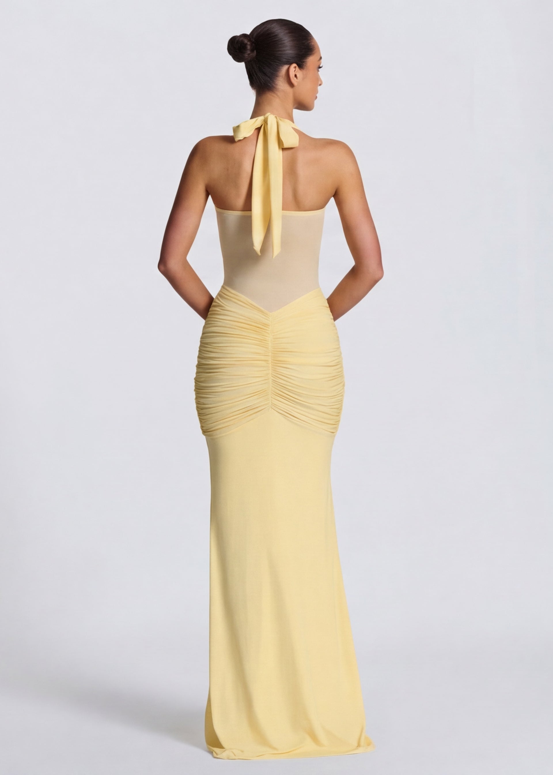 Maxi Jurk Halter met Gedrapeerde Taille
