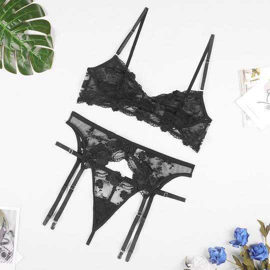 LIVC - Lingerieset Dames Kant – Luxe Met Bloemendetails – Elegante Set met Sensuele Look