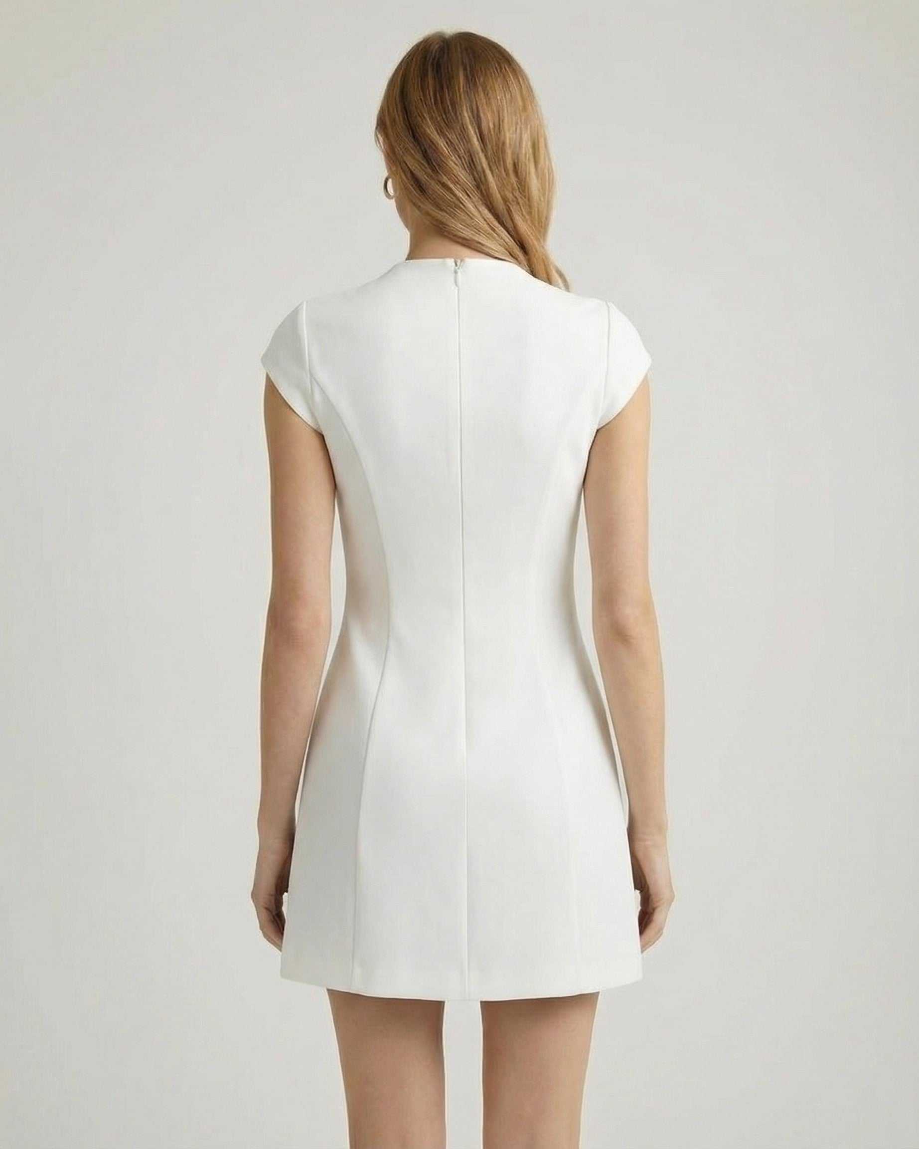 Dames Mini Jurk | A-Lijn | Mouwloos Met Tailored Pasvorm