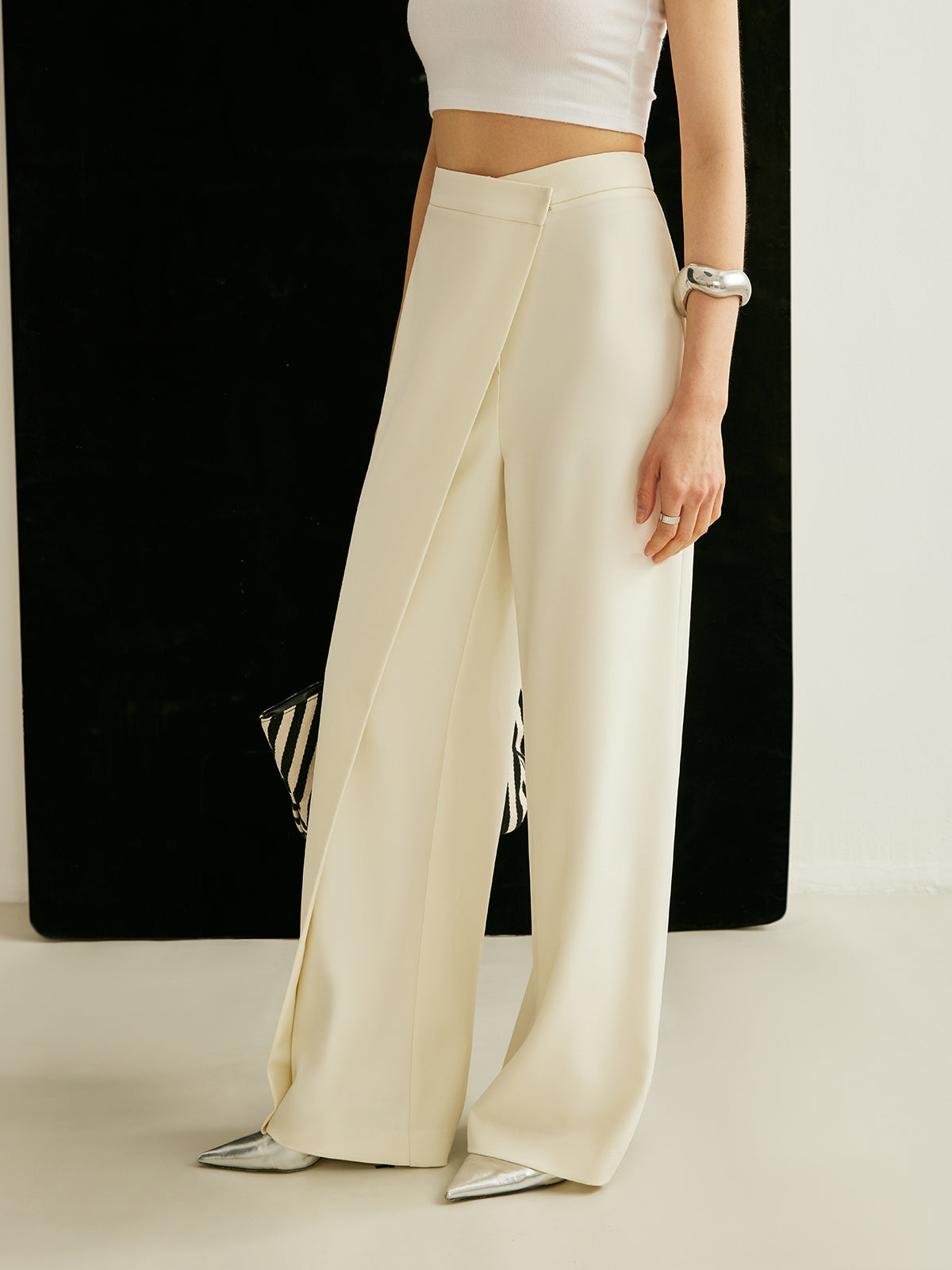 Dames Wide Leg Broek Met Asymmetrisch Overslag