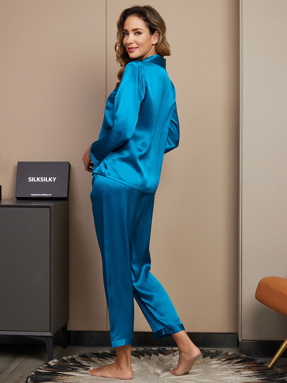 Luxe Satijnen Pyjamaset Moerbeizijde