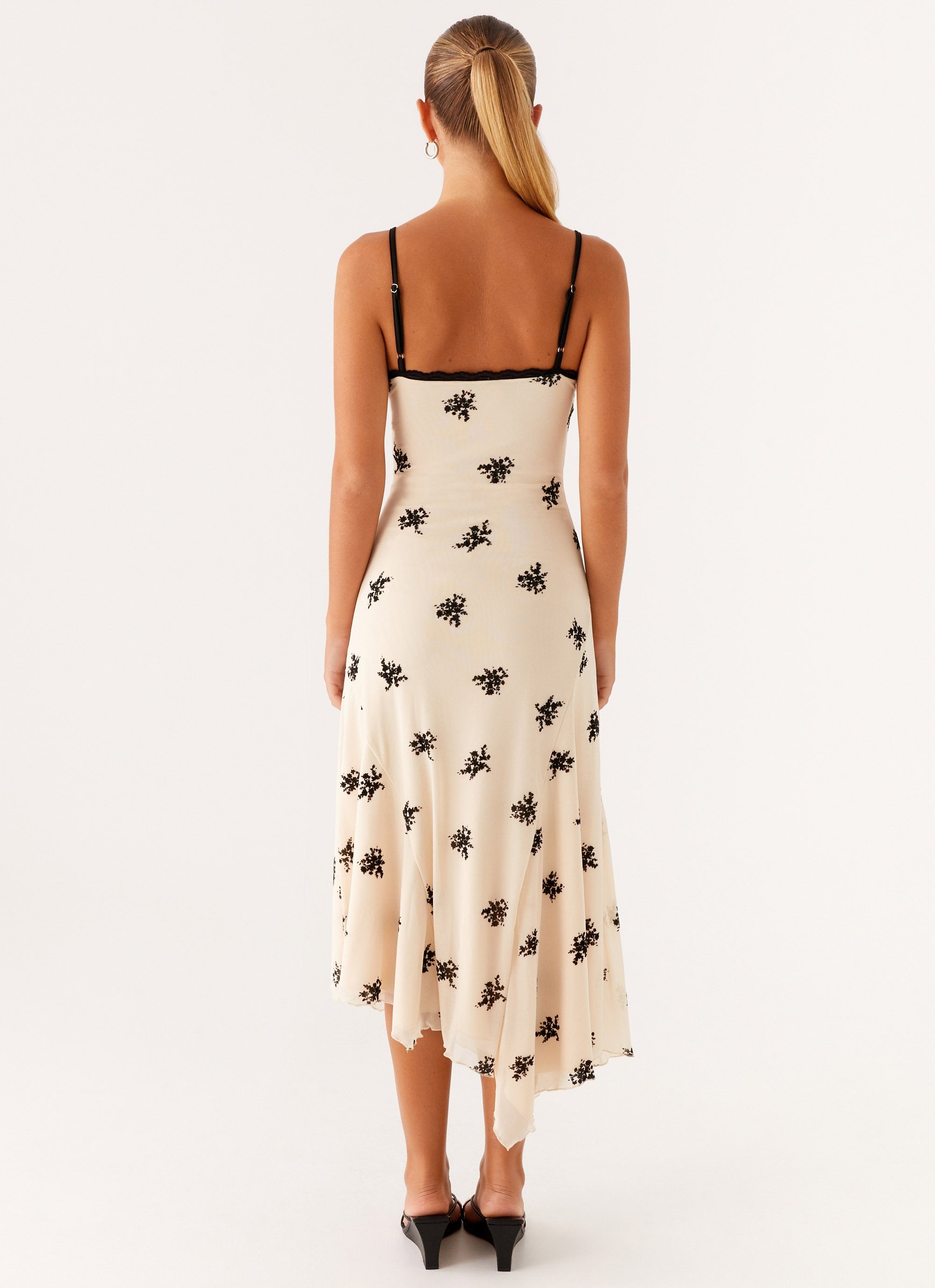 Midi Jurk Bandjes – Asymmetrische Zomerjurk