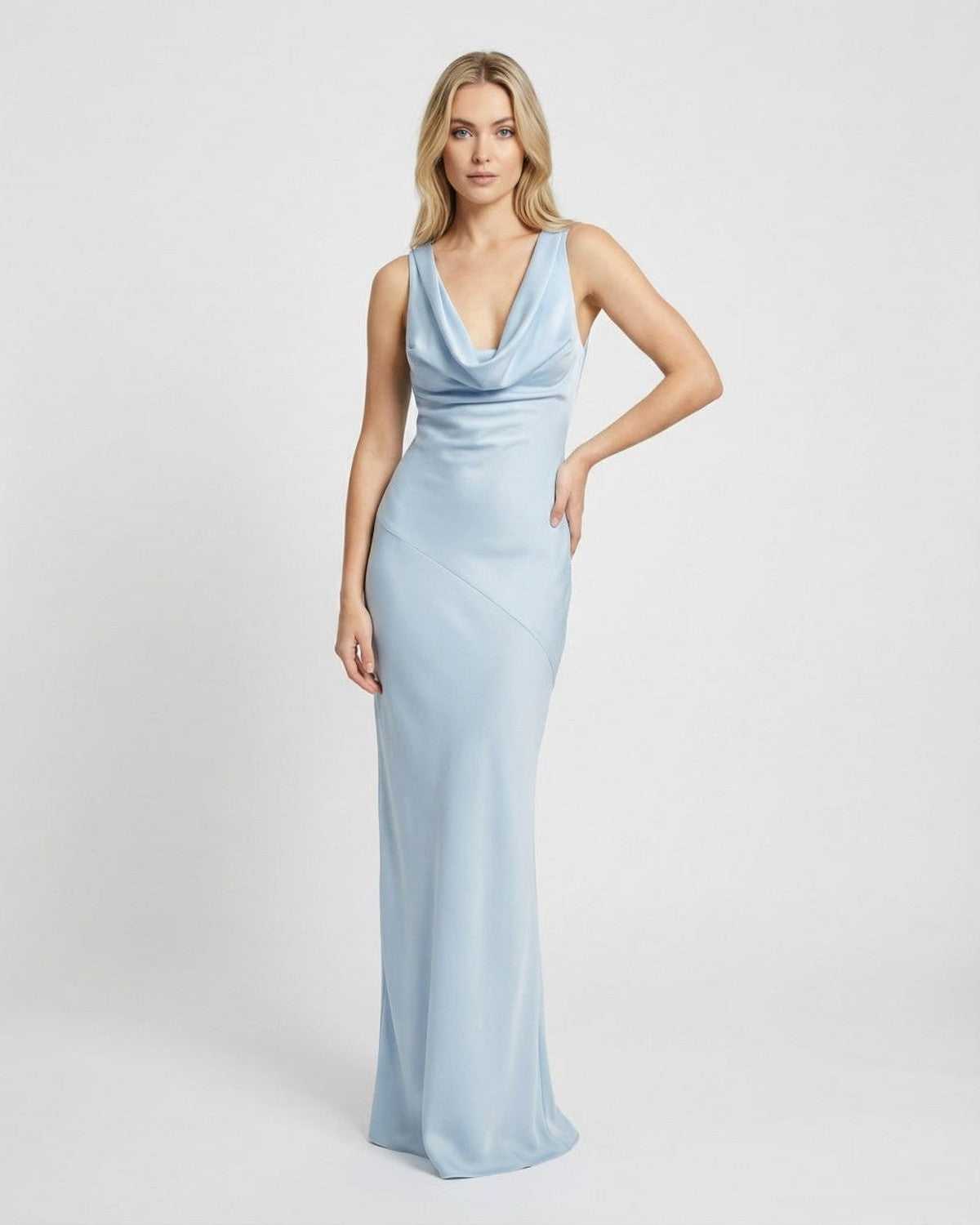 Dames Maxi Jurk | Watervalhals | Open Rug met Striksluiting