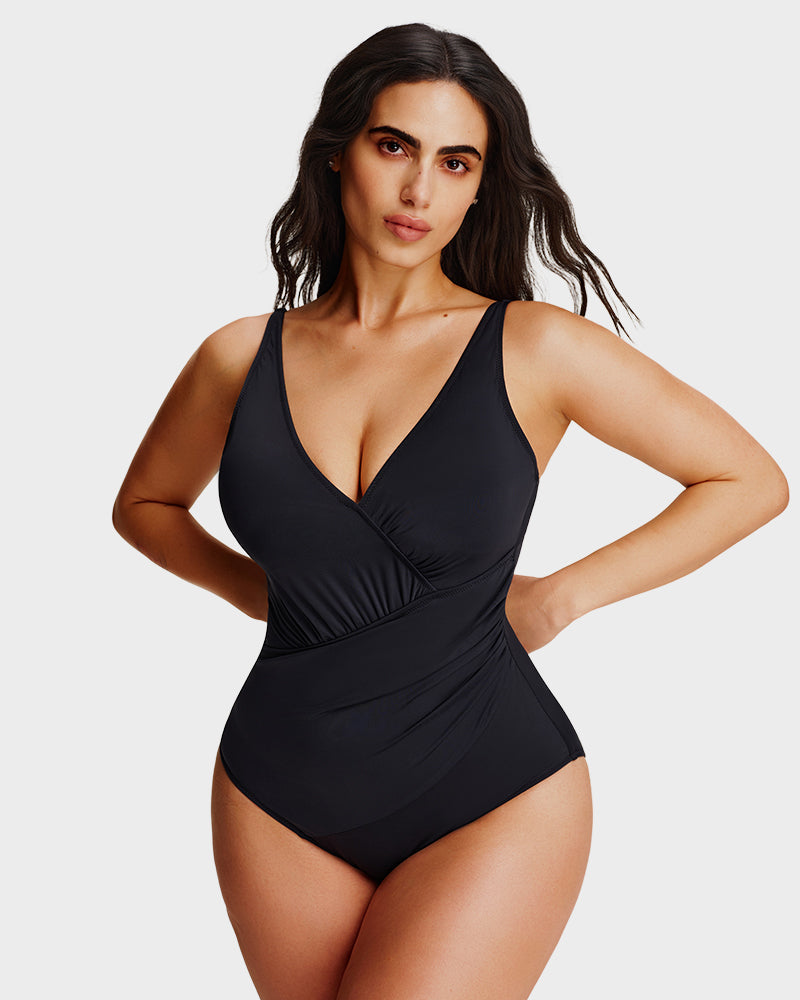 TENA Badpak Dames – Tijdloos Model met Comfortabele Shaping Fit
