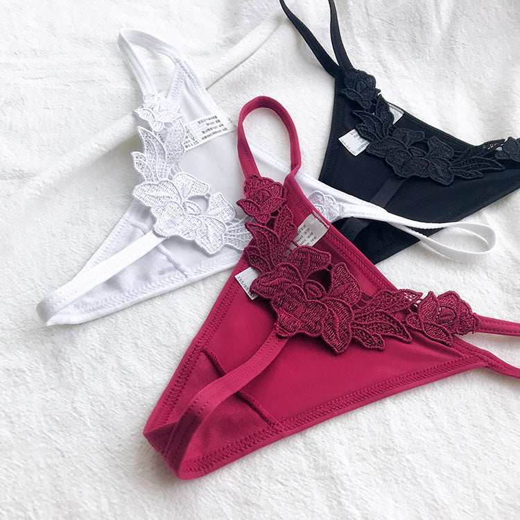 LIORA – Tanga met Borduurelement