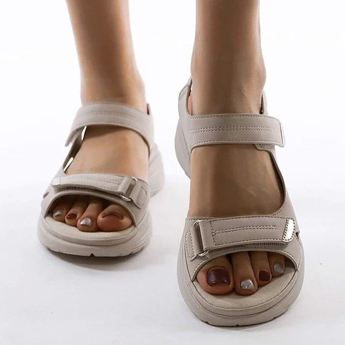 Aveline Dames Comfort Sandalen | Dubbele Verstelbare Banden met Klittenbandsluiting